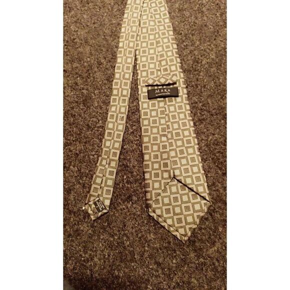 Christian dior, Berkley,Mara tie bundle - Picture 6 of 10